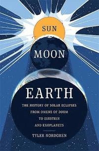 bokomslag Sun Moon Earth