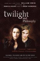 bokomslag Twilight and Philosophy