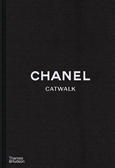 Patrick Mauriès, Adélia Sabatini - Chanel CATWALK™, Inbunden