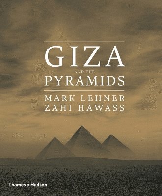 bokomslag Giza and the Pyramids