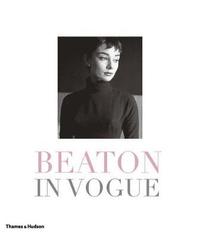 bokomslag Beaton in Vogue