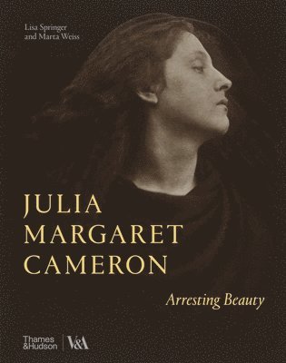 Julia Margaret Cameron  Arresting Beauty (Victoria and Albert Museum) 1