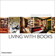 bokomslag Living with Books