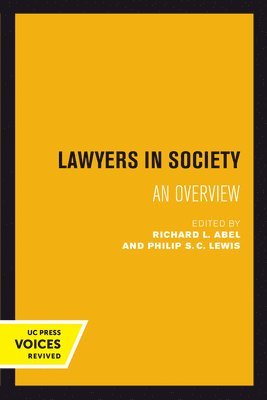 bokomslag Lawyers in Society