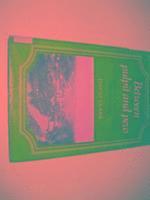 Between Pulpit and Pew