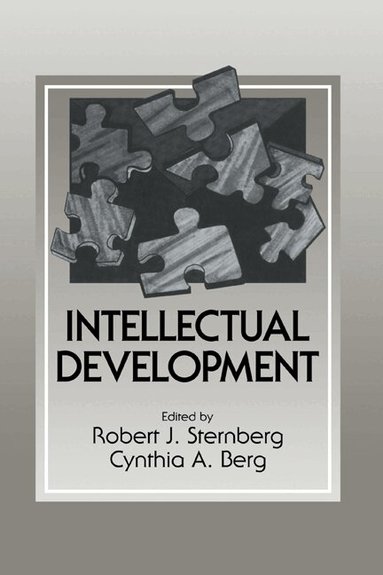 Robert J. Sternberg, Cynthia A. Berg - Intellectual Development, Inbunden