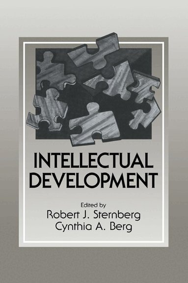 Robert J. Sternberg, Cynthia A. Berg - Intellectual Development, Häftad