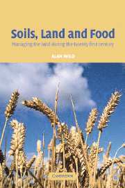 bokomslag Soils, Land and Food