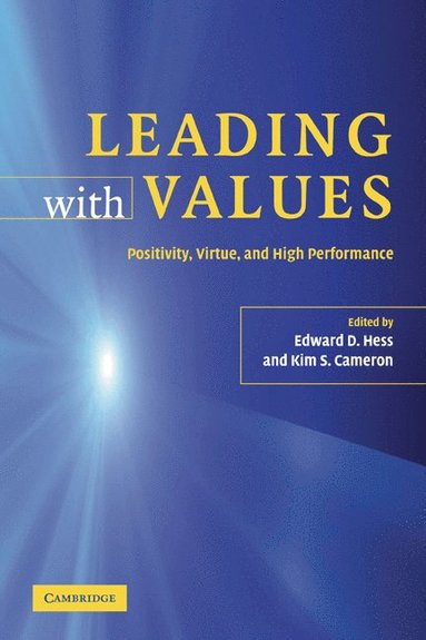 bokomslag Leading with Values