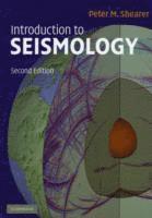 bokomslag Introduction to Seismology