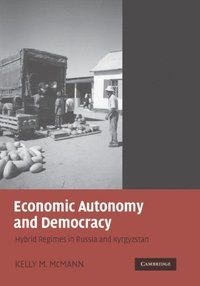 bokomslag Economic Autonomy and Democracy