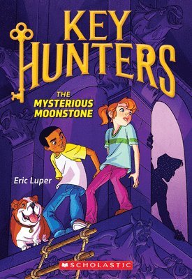 Eric Luper - The Mysterious Moonstone (Key Hunters #1), Häftad