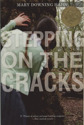 Mary Downing Hahn - Stepping on the Cracks, Häftad
