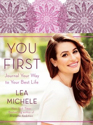 bokomslag You First: Journal Your Way to Your Best Life