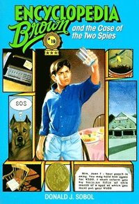 bokomslag Encyclopedia Brown and the Case of the Two Spies