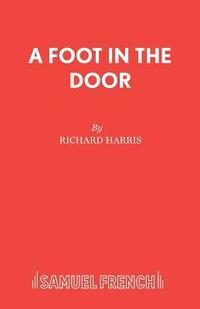 bokomslag A Foot in the Door