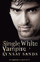 bokomslag Single White Vampire