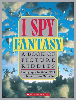 bokomslag I Spy Fantasy: A Book of Picture Riddles