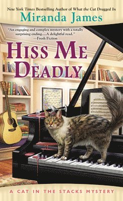 Miranda James - Hiss Me Deadly, Häftad