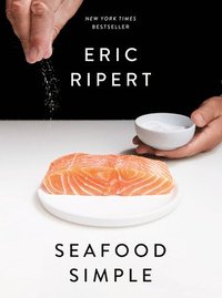 bokomslag Seafood Simple: A Cookbook