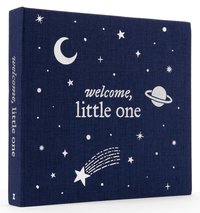 bokomslag Welcome, Little One: A Keepsake Baby Journal and Baby Memory Book for Monthly Milestones and Memorable Firsts