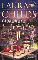 Laura Childs - Death at a Firefly Tea, Inbunden