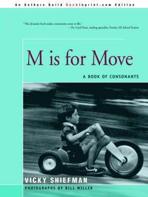 Vicky Shiefman - M Is for Move, Häftad