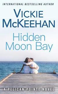 bokomslag Hidden Moon Bay