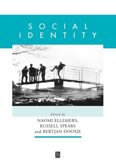 bokomslag Social Identity: Context, Commitment, Content