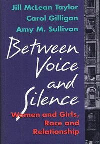bokomslag Between Voice and Silence