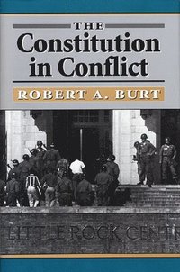 bokomslag The Constitution in Conflict