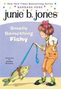 bokomslag Junie B. Jones #12: Junie B. Jones Smells Something Fishy