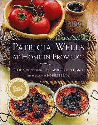bokomslag Patricia Wells at Home in Provence