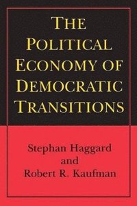 bokomslag The Political Economy of Democratic Transitions