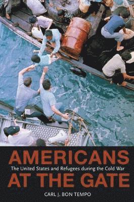Carl J. Bon Tempo - Americans at the Gate, Inbunden