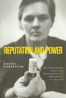 Daniel Carpenter - Reputation and Power, Häftad