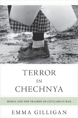 Emma Gilligan - Terror in Chechnya, Häftad