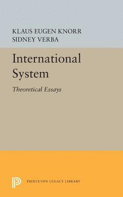 Klaus Eugen Knorr, Sidney Verba - International System, Häftad