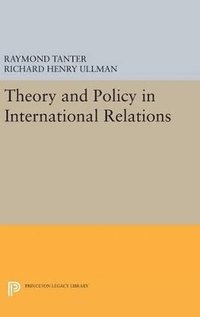 bokomslag Theory and Policy in International Relations