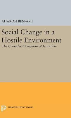 bokomslag Social Change in a Hostile Environment