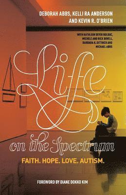 bokomslag Life on the Spectrum