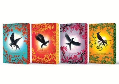 Suzanne Collins - Deluxe Hunger Games Collection (4 book set), Häftad