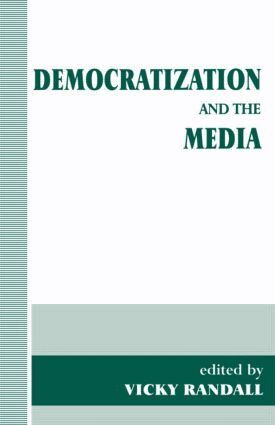 Vicky Randall - Democratization and the Media, Häftad