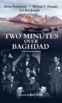 bokomslag Two Minutes Over Baghdad