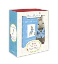 bokomslag Peter Rabbit Book And Toy