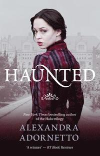 bokomslag Haunted (Ghost House, Book 2)