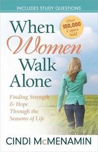 bokomslag When Women Walk Alone