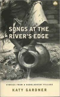 bokomslag Songs At the River's Edge