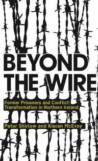 bokomslag Beyond the Wire