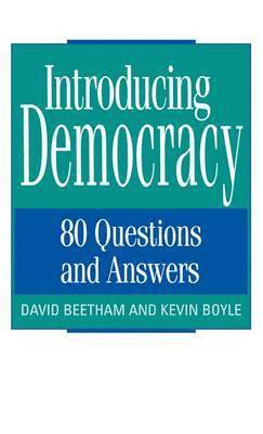 bokomslag Introducing Democracy